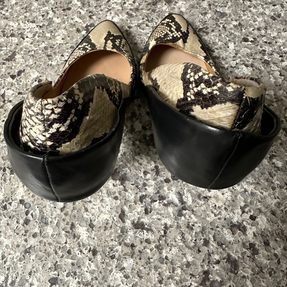 L.A.M.B. - Picture 2 of 6